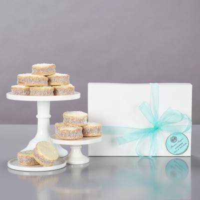 Traditional Alfajores de Maicena